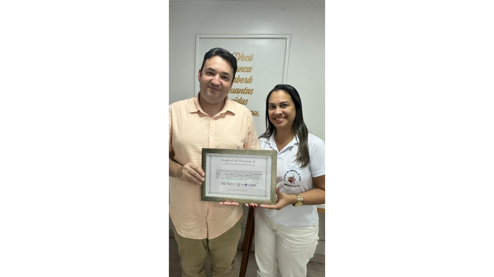 Teófilo Otoni recebe premiação por destaque nas ações de imunização